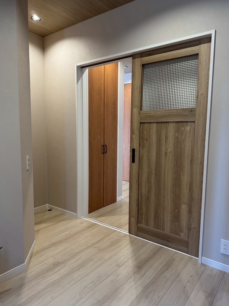 新築：M邸　エントランス